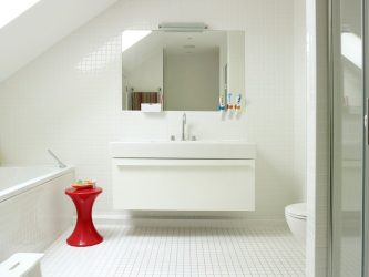 Azulejo branco - Criando um design espetacular. 300+ (foto) Acabamentos interiores