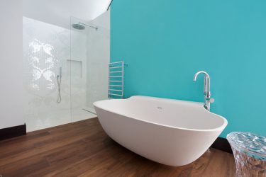 Azulejo branco - Criando um design espetacular. 300+ (foto) Acabamentos interiores