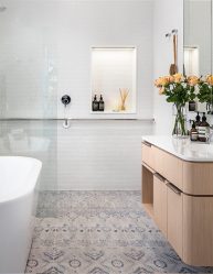 Azulejo branco - Criando um design espetacular. 300+ (foto) Acabamentos interiores