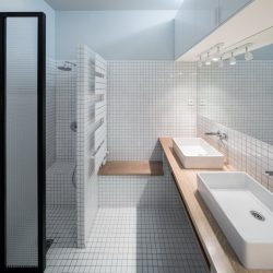 Azulejo branco - Criando um design espetacular. 300+ (foto) Acabamentos interiores