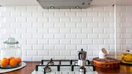 Azulejo branco - Criando um design espetacular. 300+ (foto) Acabamentos interiores