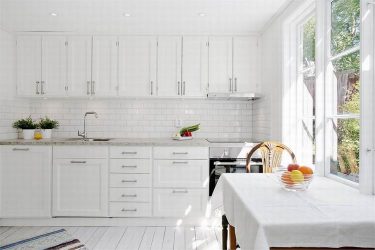 Azulejo branco - Criando um design espetacular. 300+ (foto) Acabamentos interiores