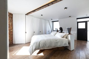 Quarto de design em estilo moderno (125 + fotos) - Cortinas brancas / papel de parede / guarda-roupa. Como não exagerar com uma escolha?