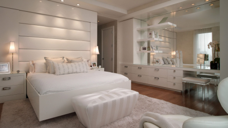 Quarto de design em estilo moderno (125 + fotos) - Cortinas brancas / papel de parede / guarda-roupa. Como não exagerar com uma escolha?