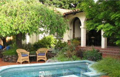 Como fazer uma piscina na casa de campo As mãos (mais de 165 fotos)? Frame, indoor, concrete - Qual é o melhor?