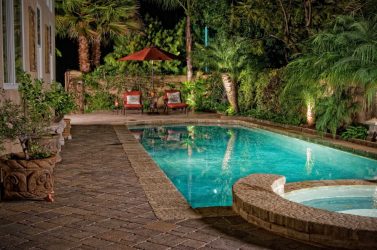 Como fazer uma piscina na casa de campo As mãos (mais de 165 fotos)? Frame, indoor, concrete - Qual é o melhor?