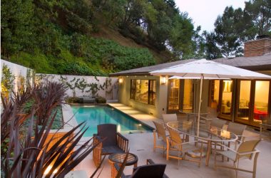 Como fazer uma piscina na casa de campo As mãos (mais de 165 fotos)? Frame, indoor, concrete - Qual é o melhor?