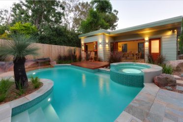 Como fazer uma piscina na casa de campo As mãos (mais de 165 fotos)? Frame, indoor, concrete - Qual é o melhor?