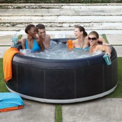 Como fazer uma piscina na casa de campo As mãos (mais de 165 fotos)? Frame, indoor, concrete - Qual é o melhor?