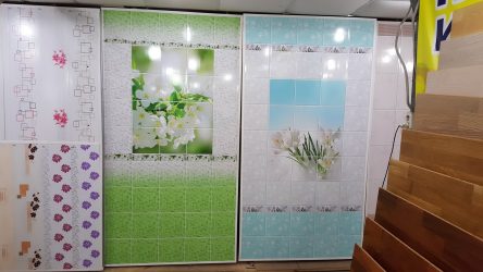 ผนังตกแต่งภายใน (220+ ภาพ): พลาสเตอร์, วอลล์เปเปอร์, จิตรกรรม