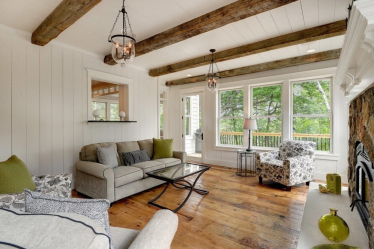 Teto de madeira com vigas decorativas: 165+ (Foto) design e decoração