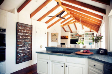 Teto de madeira com vigas decorativas: 165+ (Foto) design e decoração