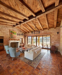Teto de madeira com vigas decorativas: 165+ (Foto) design e decoração
