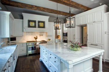 Teto de madeira com vigas decorativas: 165+ (Foto) design e decoração