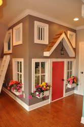 Como fazer uma casa confiável e bonita para crianças de madeira com as próprias mãos? 185+ (Fotos) Projetos para dar