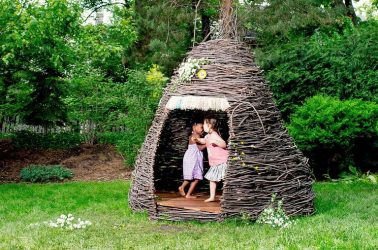 Como fazer uma casa confiável e bonita para crianças de madeira com as próprias mãos? 185+ (Fotos) Projetos para dar