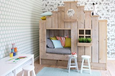 Como fazer uma casa confiável e bonita para crianças de madeira com as próprias mãos? 185+ (Fotos) Projetos para dar