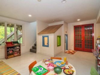 Como fazer uma casa confiável e bonita para crianças de madeira com as próprias mãos? 185+ (Fotos) Projetos para dar