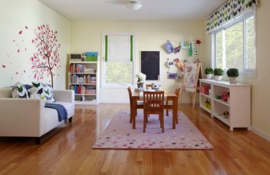 Projetar um quarto de crianças com um sofá macio: como e onde devo colocá-lo?