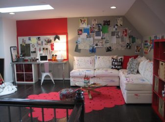 Projetar um quarto de crianças com um sofá macio: como e onde devo colocá-lo?
