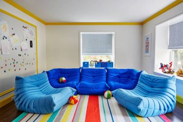 Projetar um quarto de crianças com um sofá macio: como e onde devo colocá-lo?