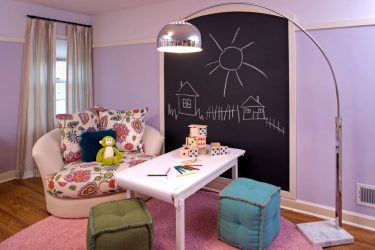 Projetar um quarto de crianças com um sofá macio: como e onde devo colocá-lo?