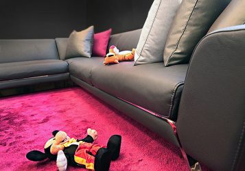 Projetar um quarto de crianças com um sofá macio: como e onde devo colocá-lo?