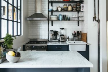 ห้องสตูดิโอดีไซน์ทันสมัย ไอเดียตกแต่งภาพถ่าย 150+ รูป