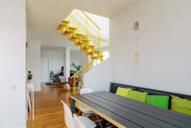 O design interior da moradia em estilo moderno: 155+ (foto) projetos para a sala de estar, cozinha, pátio