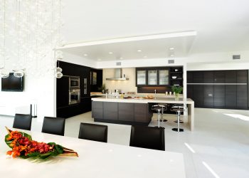 Como fazer uma cozinha de madeira As mãos (mais de 210 fotos): Escolhendo móveis para design elegante