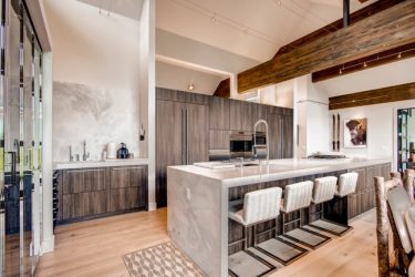 Como fazer uma cozinha de madeira As mãos (mais de 210 fotos): Escolhendo móveis para design elegante