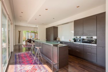Como fazer uma cozinha de madeira As mãos (mais de 210 fotos): Escolhendo móveis para design elegante