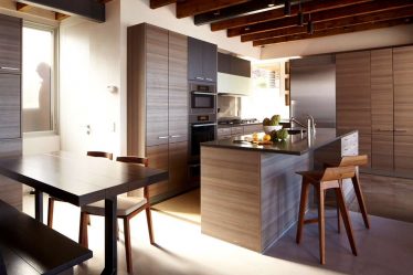 Como fazer uma cozinha de madeira As mãos (mais de 210 fotos): Escolhendo móveis para design elegante