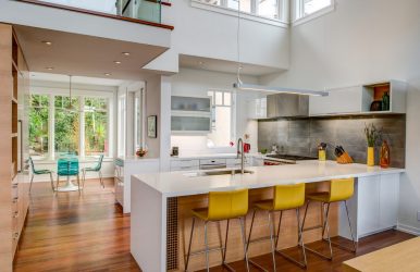 Como fazer uma cozinha de madeira As mãos (mais de 210 fotos): Escolhendo móveis para design elegante
