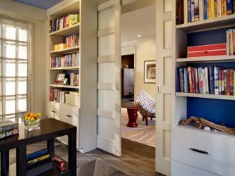 Portas com inserções de vidro: 180+ (foto) opções de plástico, madeira e alumínio (entrada, interior, cupê)
