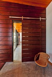 Portas com inserções de vidro: 180+ (foto) opções de plástico, madeira e alumínio (entrada, interior, cupê)