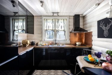 Fazemos o interior em preto: Cortinas / Papel de Parede / Teto (185 + Foto). Acento brilhante de seu design