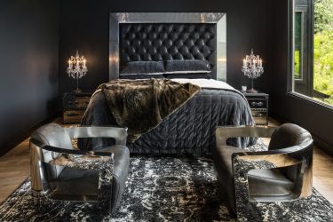 Fazemos o interior em preto: Cortinas / Papel de Parede / Teto (185 + Foto). Acento brilhante de seu design