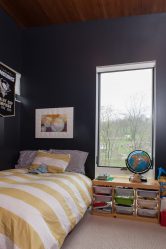 Fazemos o interior em preto: Cortinas / Papel de Parede / Teto (185 + Foto). Acento brilhante de seu design