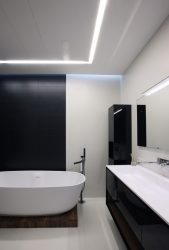 Fazemos o interior em preto: Cortinas / Papel de Parede / Teto (185 + Foto). Acento brilhante de seu design