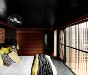 Fazemos o interior em preto: Cortinas / Papel de Parede / Teto (185 + Foto). Acento brilhante de seu design