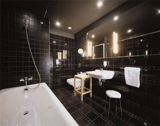 Fazemos o interior em preto: Cortinas / Papel de Parede / Teto (185 + Foto). Acento brilhante de seu design