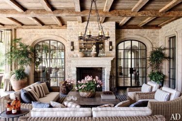 O interior da sala de estar no estilo da Provence - o charme da França em sua casa (mais de 170 fotos)