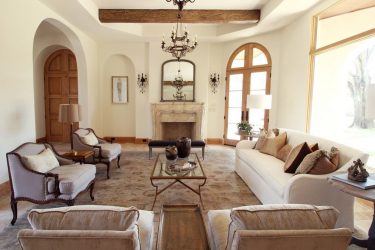 O interior da sala de estar no estilo da Provence - o charme da França em sua casa (mais de 170 fotos)