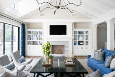 O design da sala de estar na cor da neve branca - criando obras-primas de elite 135+ Fotos de soluções de estilo real no interior
