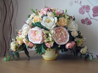 Flores artificiais para interiores de casa: Beleza por muitos anos (bouquets, composições, ekibany)
