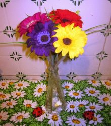 Flores artificiais para interiores de casa: Beleza por muitos anos (bouquets, composições, ekibany)