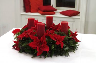Flores artificiais para interiores de casa: Beleza por muitos anos (bouquets, composições, ekibany)