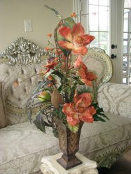 Flores artificiais para interiores de casa: Beleza por muitos anos (bouquets, composições, ekibany)