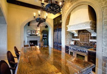 Pedra decorativa na cozinha - 130 opções de design para belos desenhos